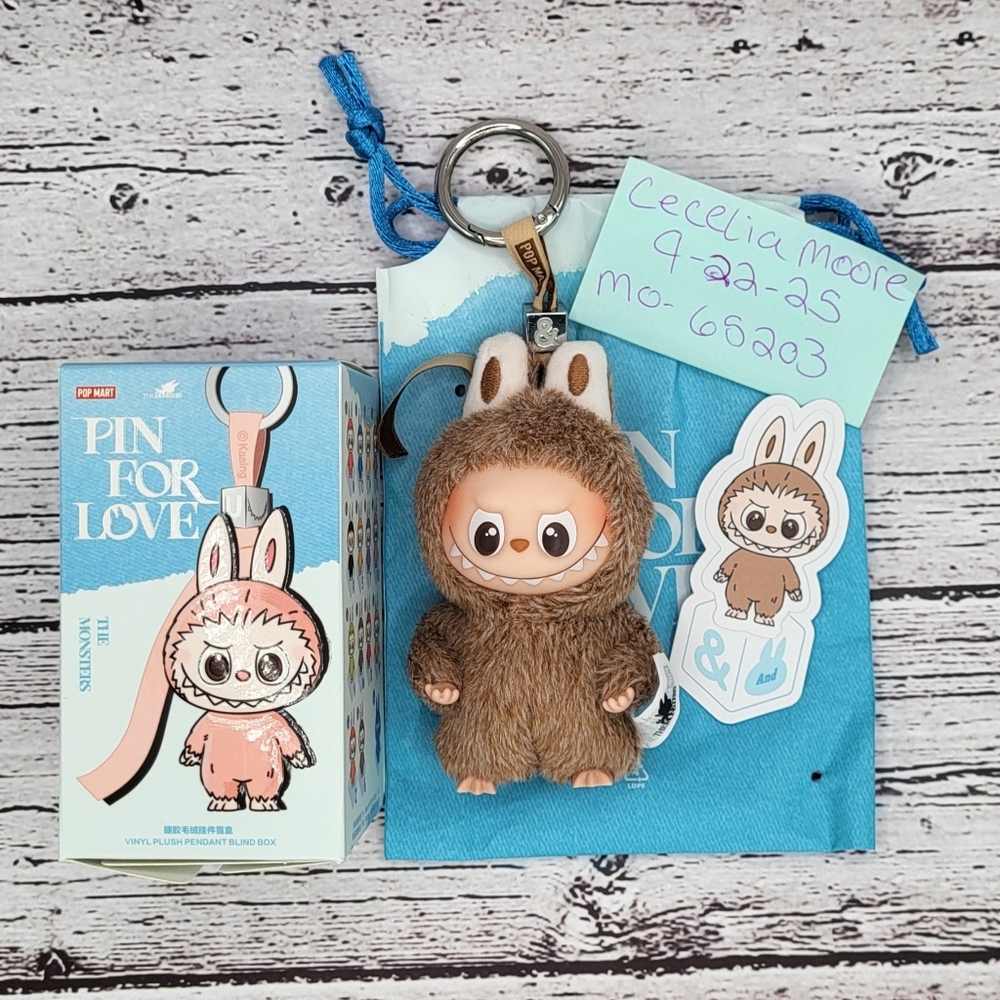 Pop Mart Pin for Love Labubu &